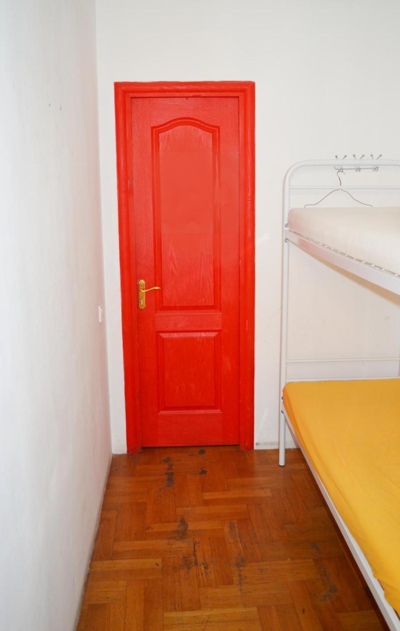 Hostel Golden Gates Киев Екстериор снимка